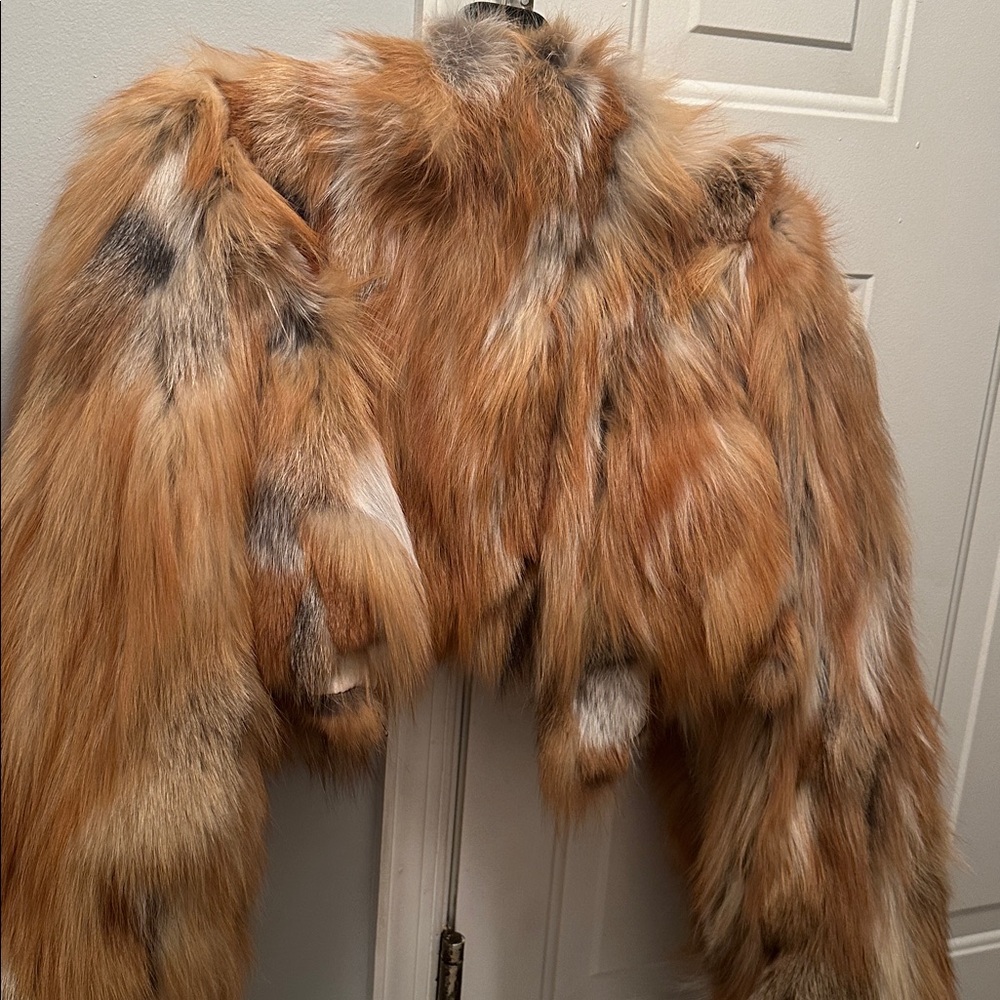 💯% Authentic Women's Tan Fox Fur Crop Jacket - Picture 3 of 7